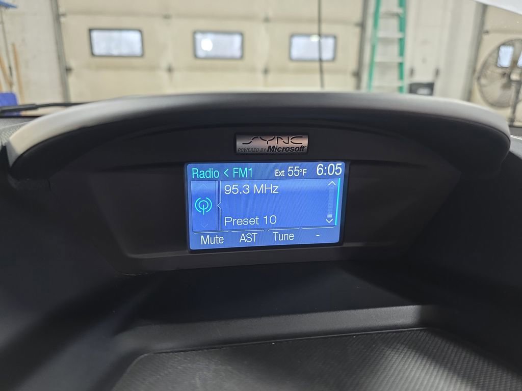 Used 2013 Ford Escape SE image 21