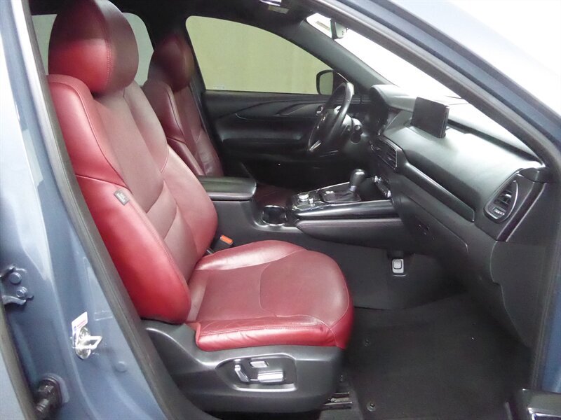 Used 2021 MAZDA CX-9 Carbon Edition AWD/4WD image 27
