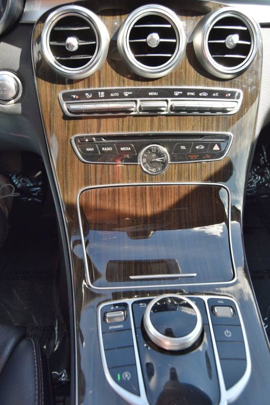 Used 2018 Mercedes-Benz C 300 4MATIC Sedan image 31