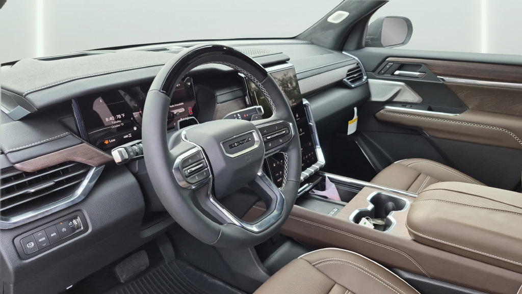 New 2027 GMC Acadia Denali Ultimate w/ LPO, Floor Liner Package AWD/4WD image 14
