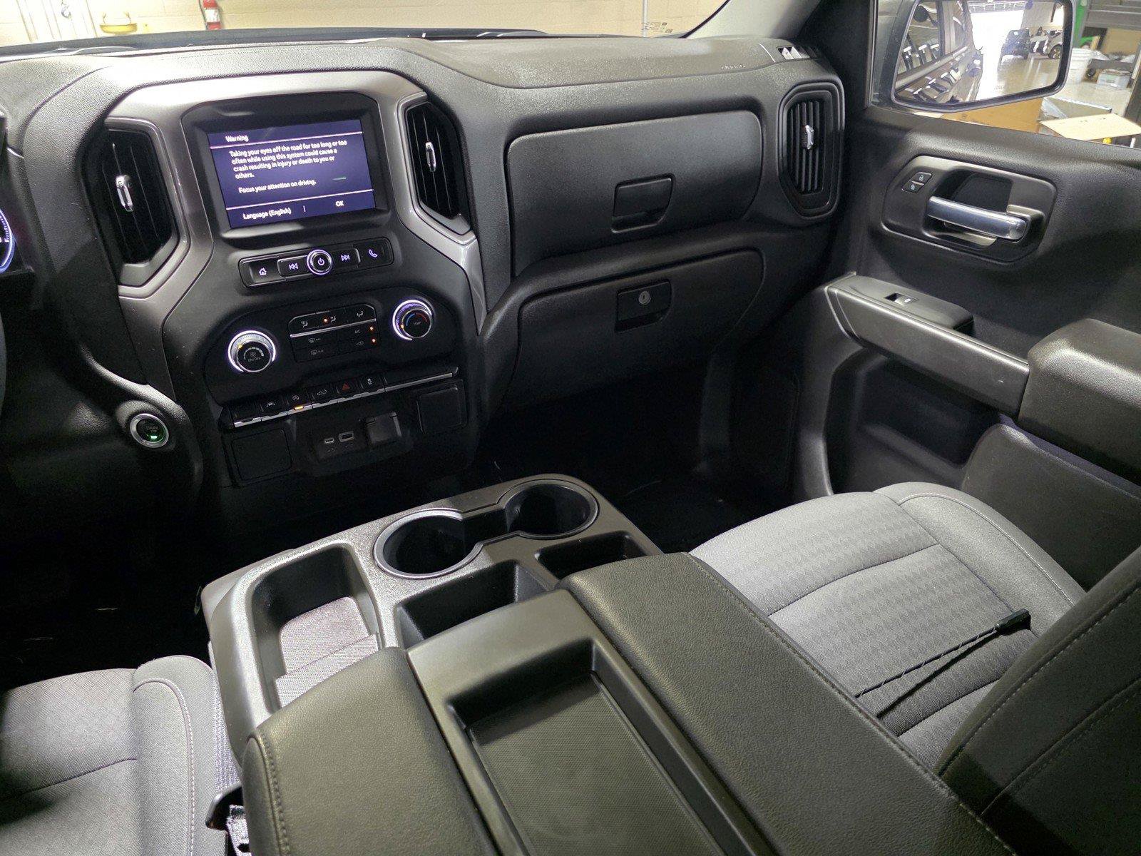 Used 2023 Chevrolet Silverado 1500 Custom AWD/4WD image 19