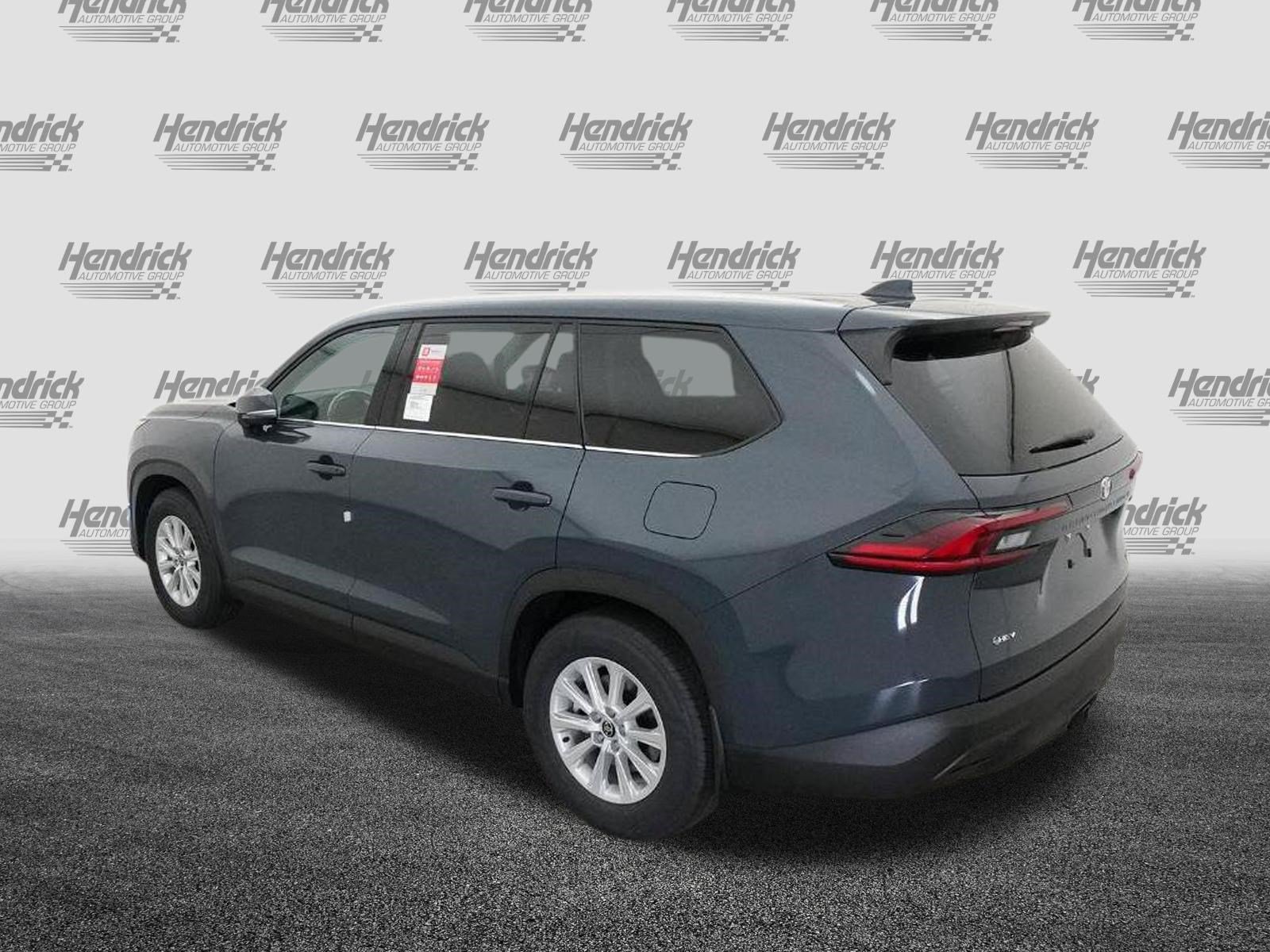 Used 2026 Toyota Grand Highlander XLE FWD image 6