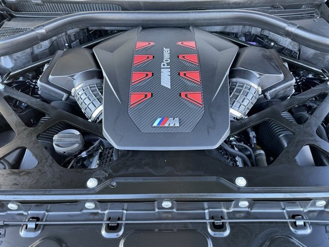 Used 2024 BMW X5 M Competition w/ Executive Package image 34