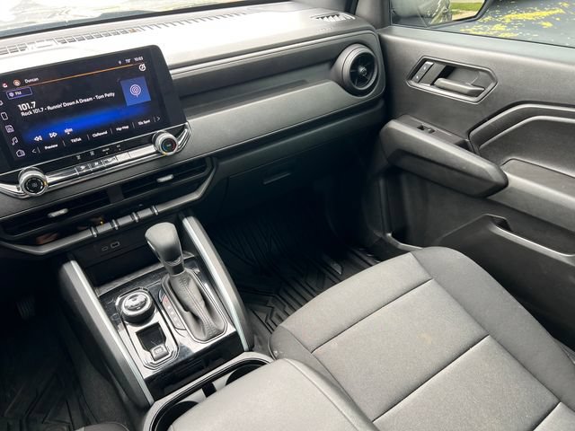 Used 2023 Chevrolet Colorado Trail Boss w/ Safety Package AWD/4WD image 31