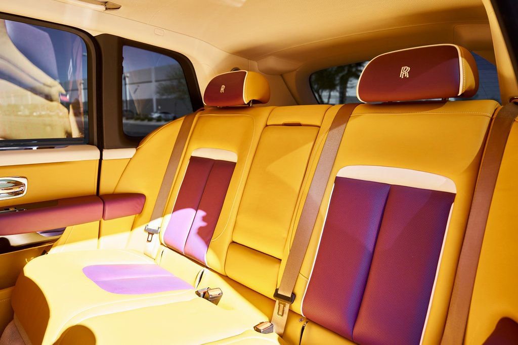 Used 2025 Rolls-Royce Cullinan image 55