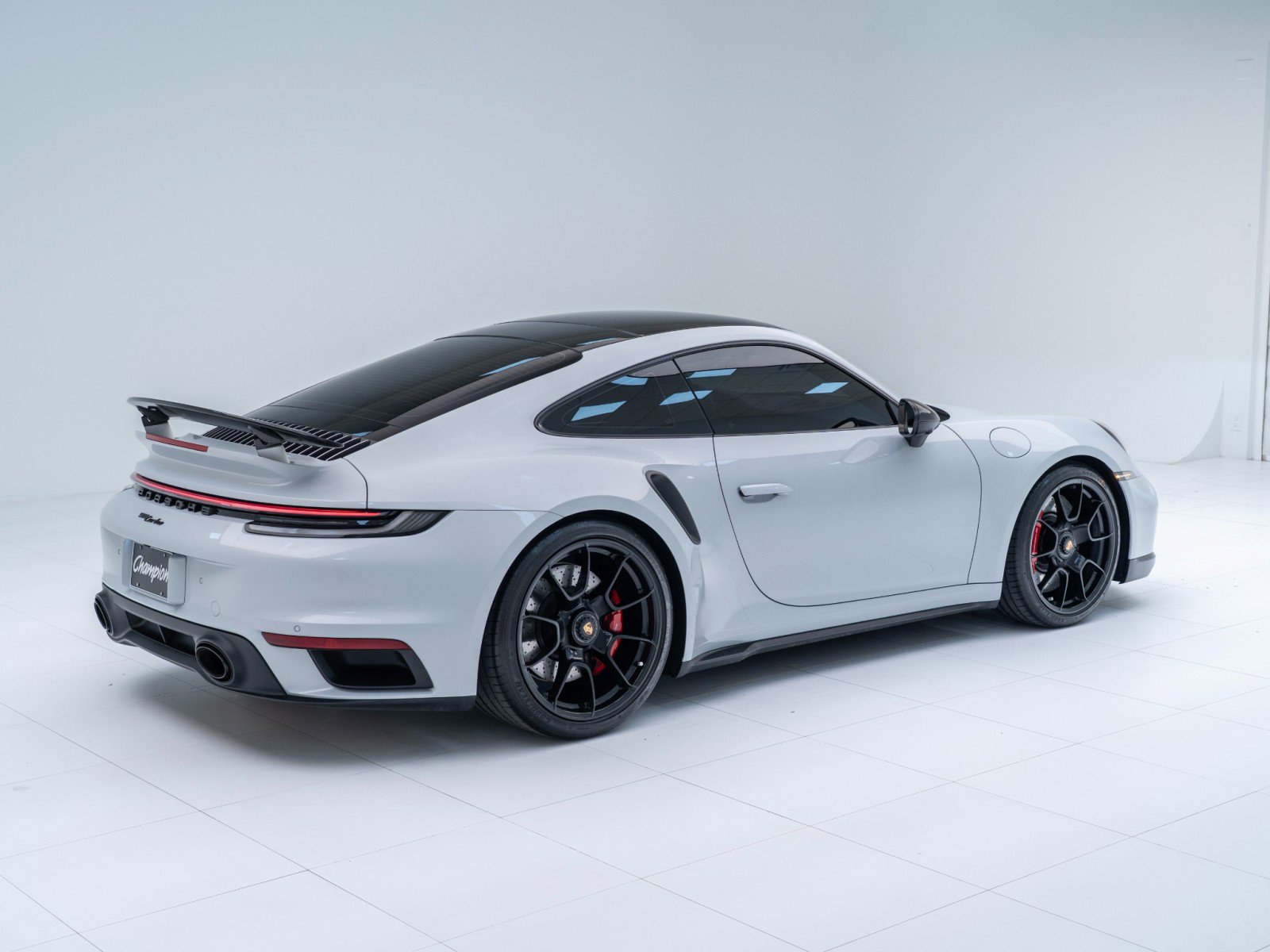 Used 2024 Porsche 911 Turbo AWD/4WD image 9
