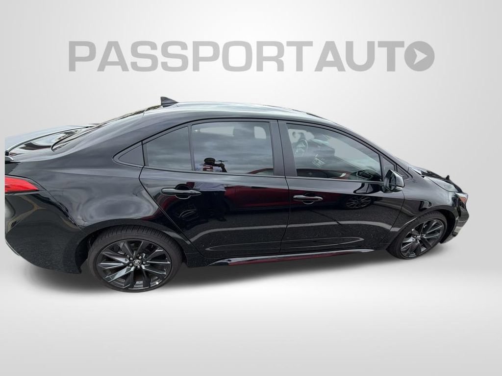 Used 2026 Toyota Corolla SE FWD image 7