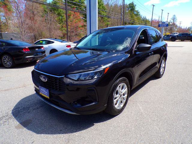 Certified 2023 Ford Escape Active AWD/4WD image 3