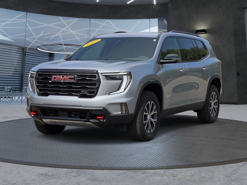 Used 2024 GMC Acadia AT4 w/ Luxury Package AWD/4WD image 2