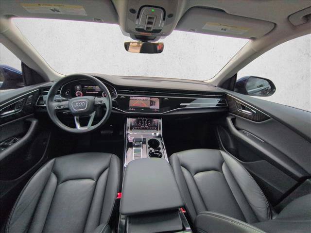 Used 2022 Audi Q8 Premium Plus w/ Premium Plus Package AWD/4WD image 16