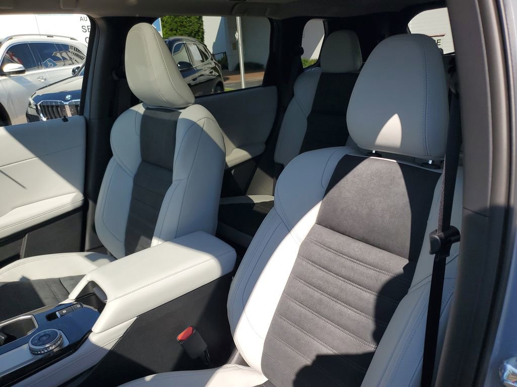 New 2026 Mitsubishi Outlander SE image 21