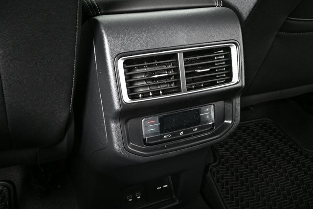 New 2026 Volkswagen Atlas SE image 20