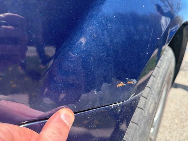 Used 2014 Chrysler Town & Country Touring-L w/ Driver Convenience Group image 2