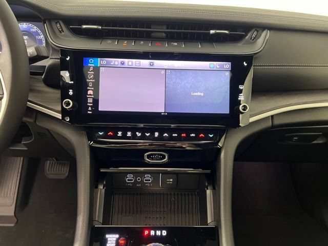 New 2026 Jeep Grand Cherokee Altitude AWD/4WD image 20