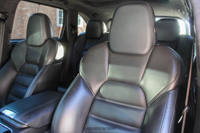Used 2012 Porsche Cayenne Turbo AWD/4WD image 32