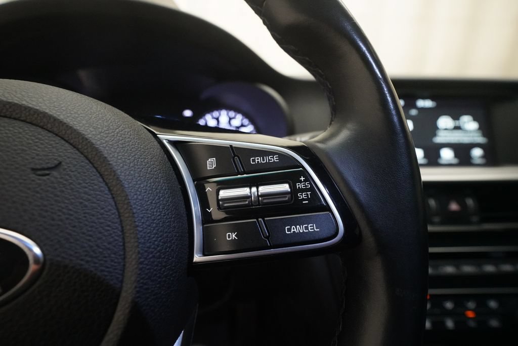 Used 2020 Kia Optima SE FWD image 18