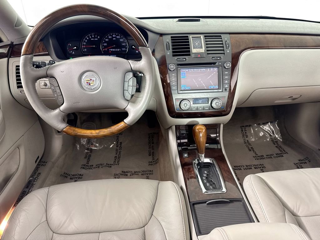 Used 2009 Cadillac DTS image 26