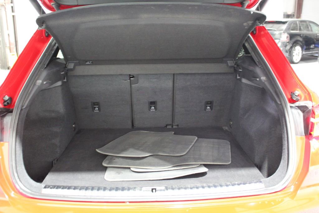 Used 2022 Audi Q3 2.0T Premium Plus w/ Premium Plus Package image 18