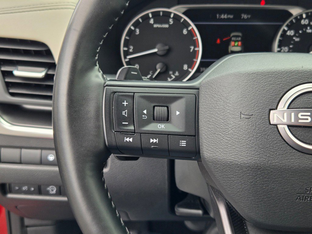 Used 2025 Nissan Rogue SV AWD/4WD image 30