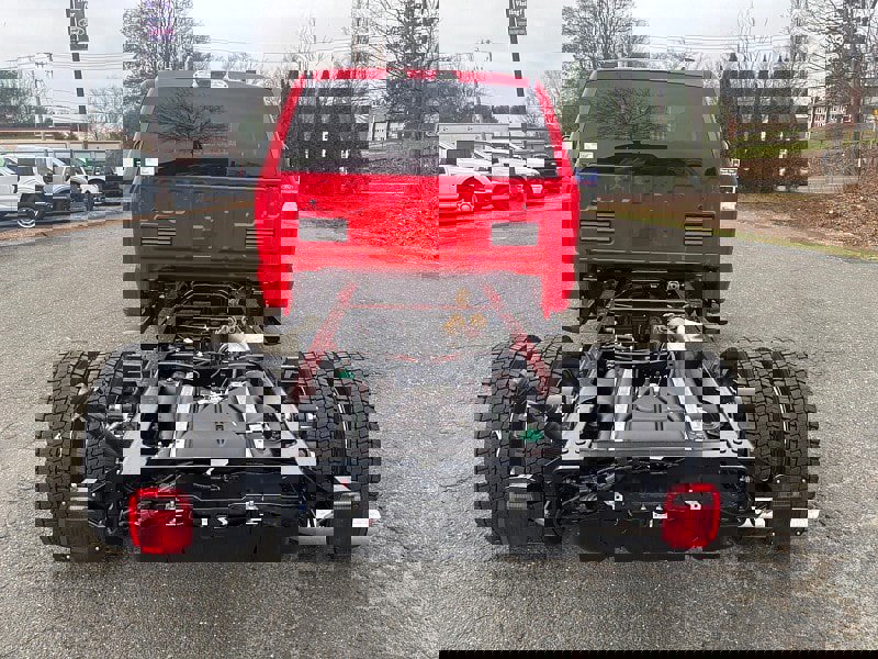 New 2025 Ford F550 4x4 SuperCab Super Duty w/ XLT Value Package image 7