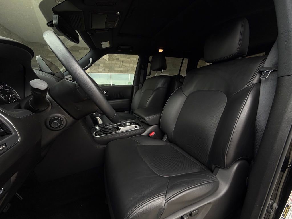 Used 2024 Nissan Armada SL w/ Midnight Edition Package AWD/4WD image 5