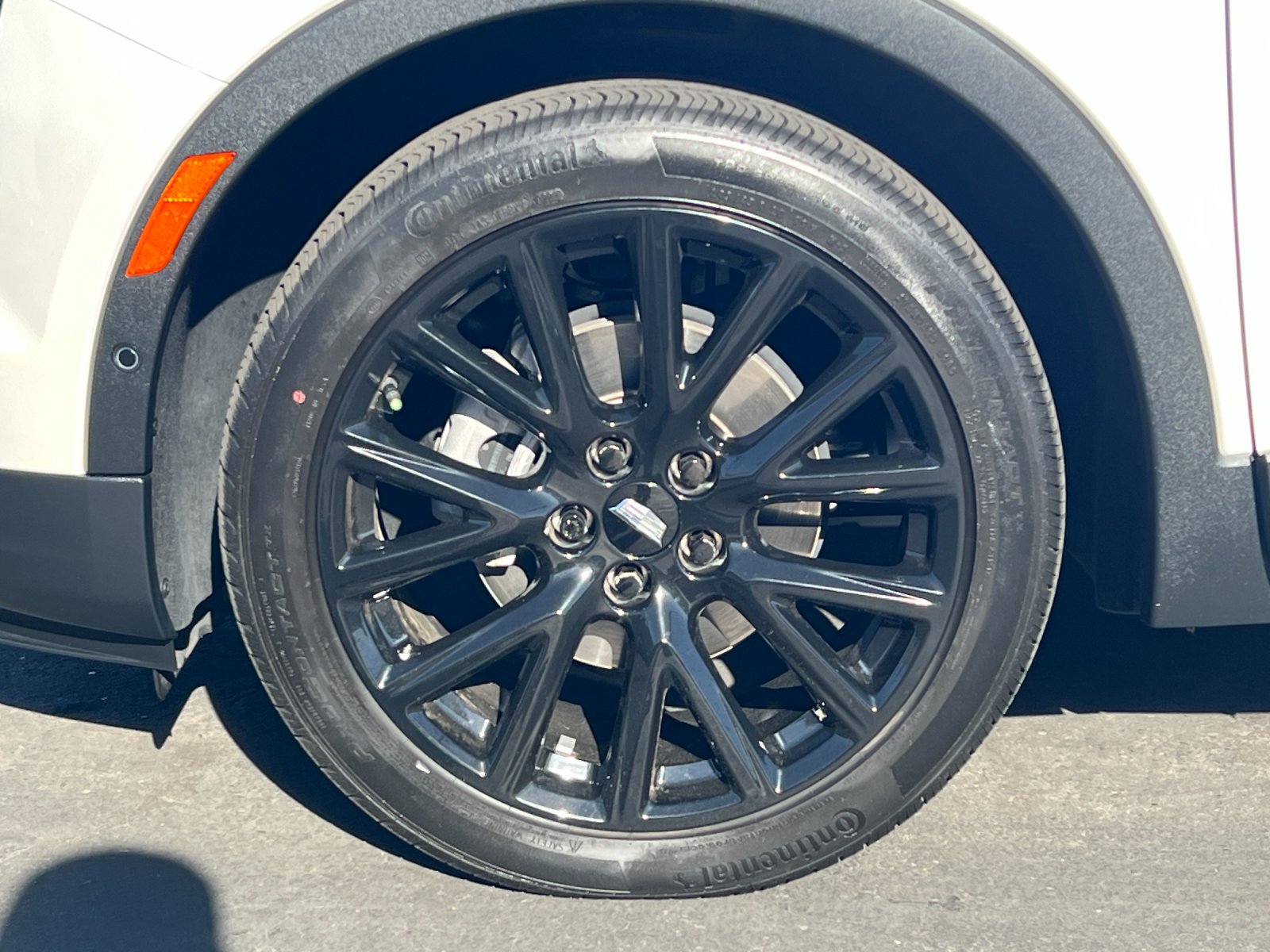 Certified 2022 Cadillac XT4 Sport AWD/4WD image 27