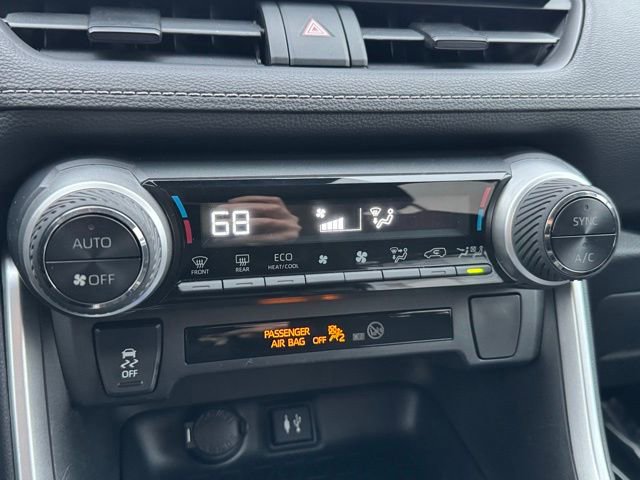 Certified 2019 Toyota RAV4 LE image 12