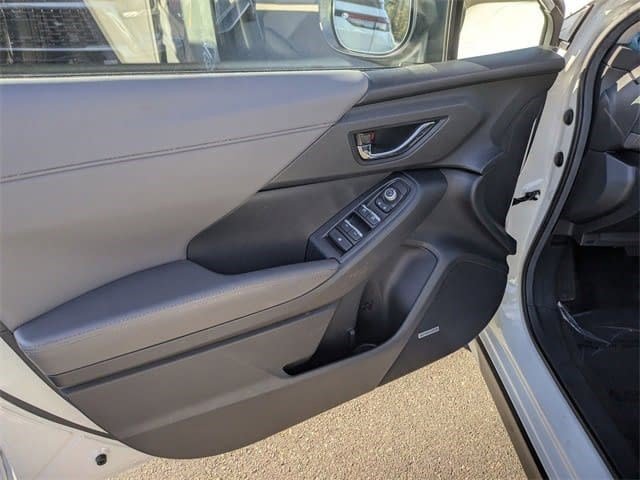 Used 2024 Subaru Crosstrek 2.5i Limited w/ Popular Package #4A image 16
