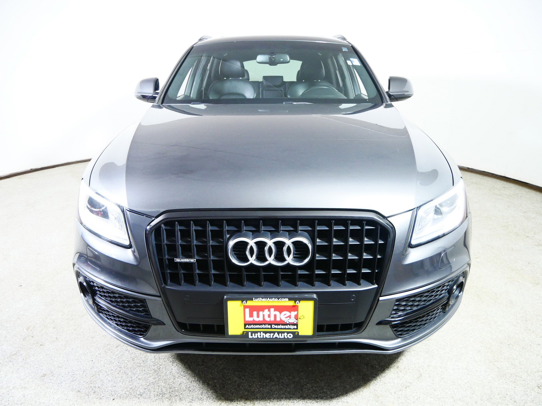 Used 2016 Audi Q5 3.0T Premium Plus w/ Technology Package image 2