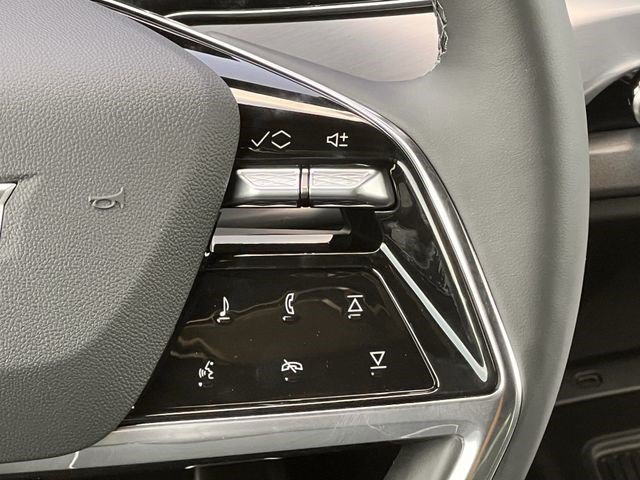 New 2027 Cadillac Vistiq Sport AWD/4WD image 13