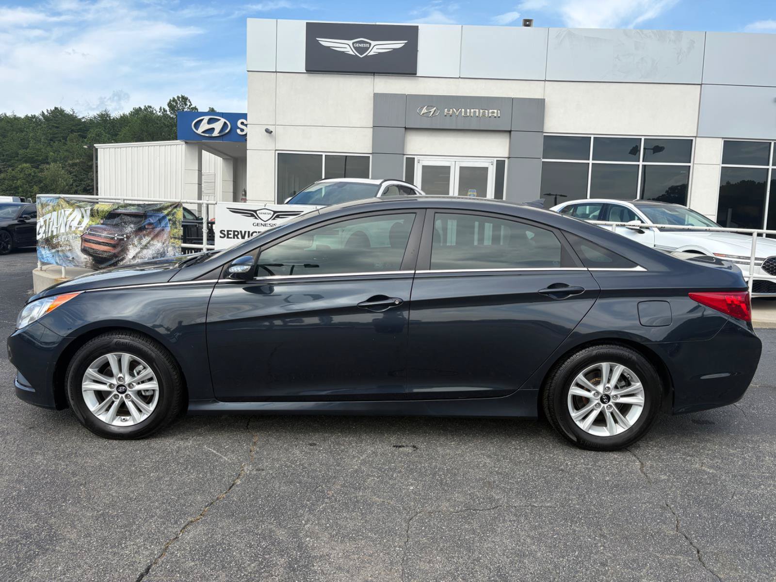 Used 2014 Hyundai Sonata GLS w/ Popular Equipment Group 2 FWD image 4