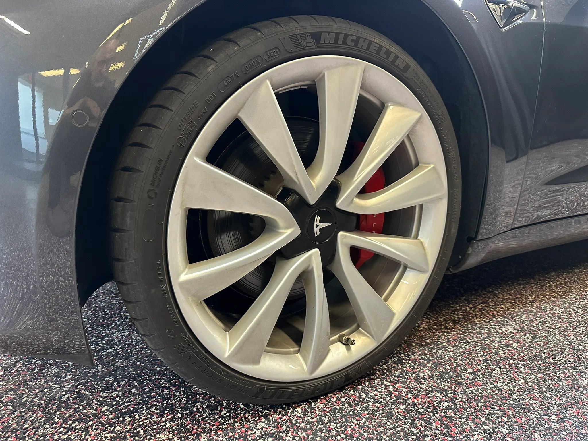 Used 2018 Tesla Model 3 Long Range AWD/4WD image 22