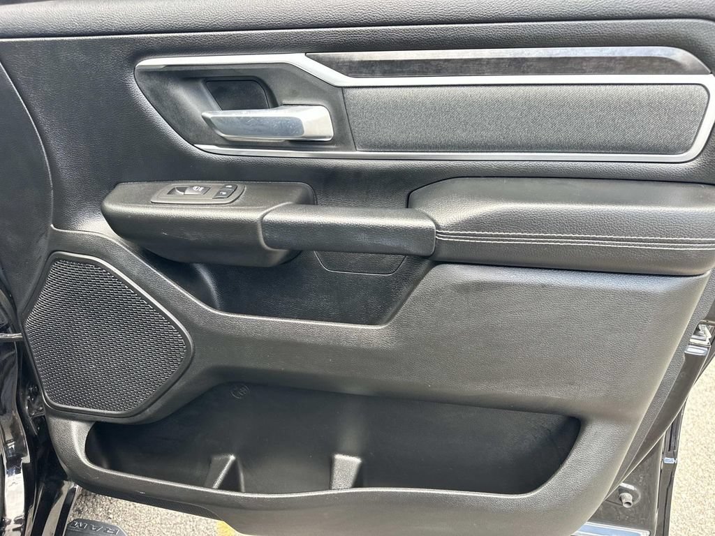 Used 2022 RAM 1500 Big Horn AWD/4WD image 10