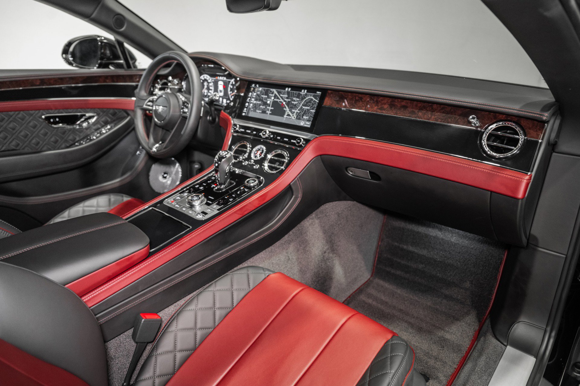 Used 2020 Bentley Continental GT image 4