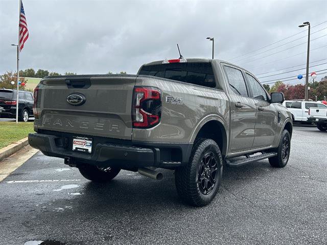 Used 2025 Ford Ranger Lariat w/ FX4 Off-Road Package image 7