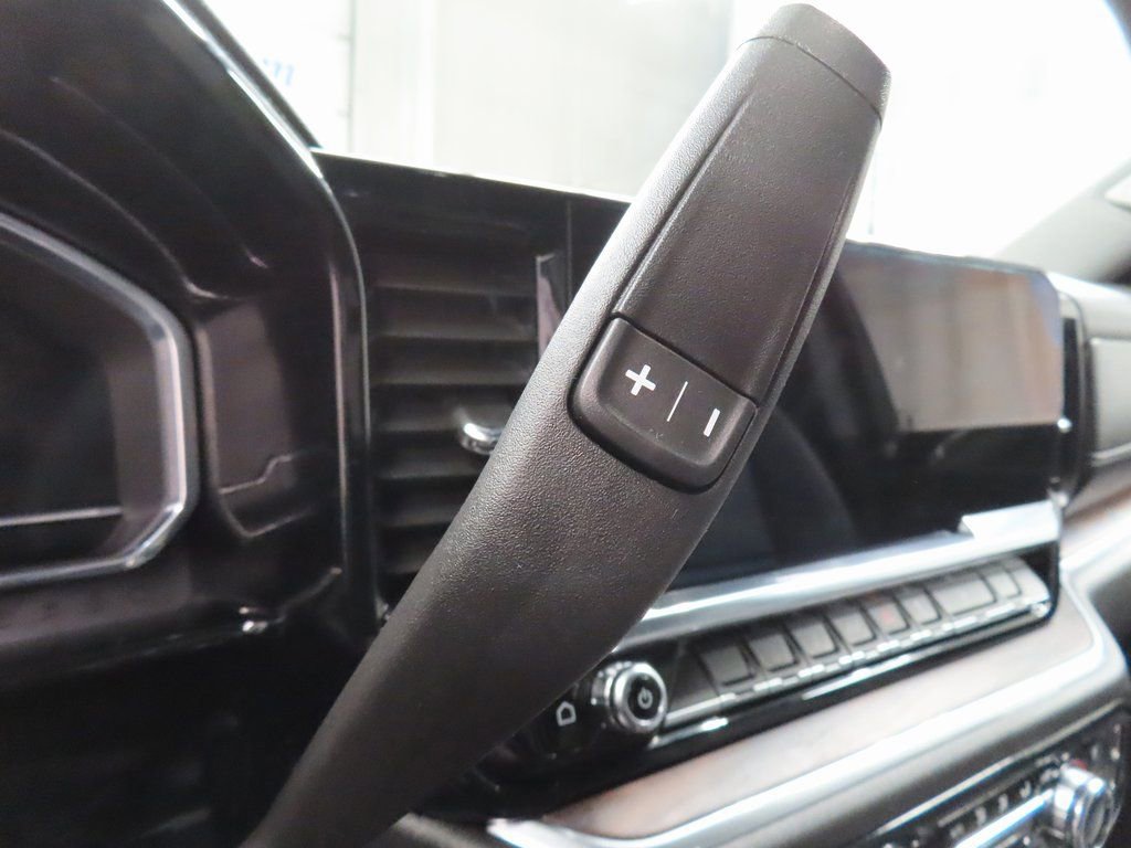 Used 2025 GMC Sierra 2500 SLT w/ SLT Convenience Package image 43