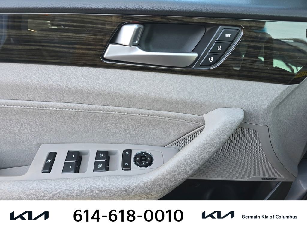 Used 2017 Hyundai Sonata Limited w/ Tech Package 03 image 26