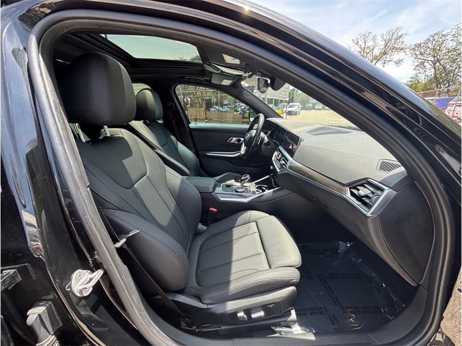 Used 2020 BMW 330i Sedan RWD image 39