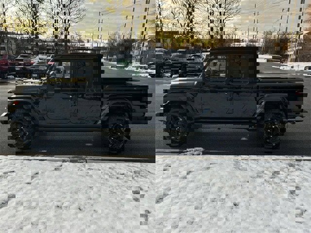 Certified 2021 Jeep Gladiator Sport image 5