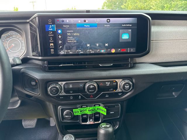 Used 2024 Jeep Wrangler Sport S image 18