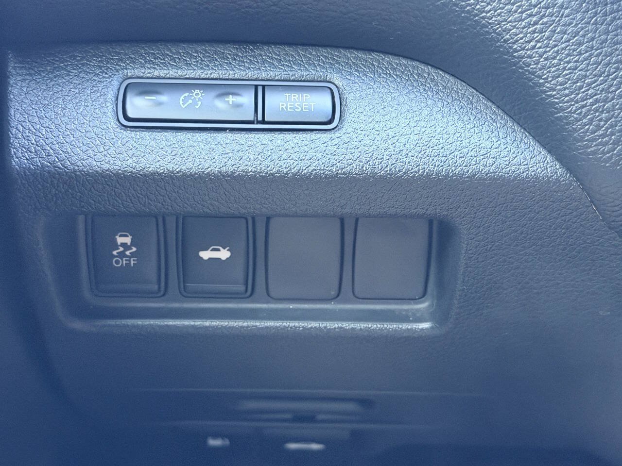 Used 2013 Nissan Altima 2.5 S FWD image 31