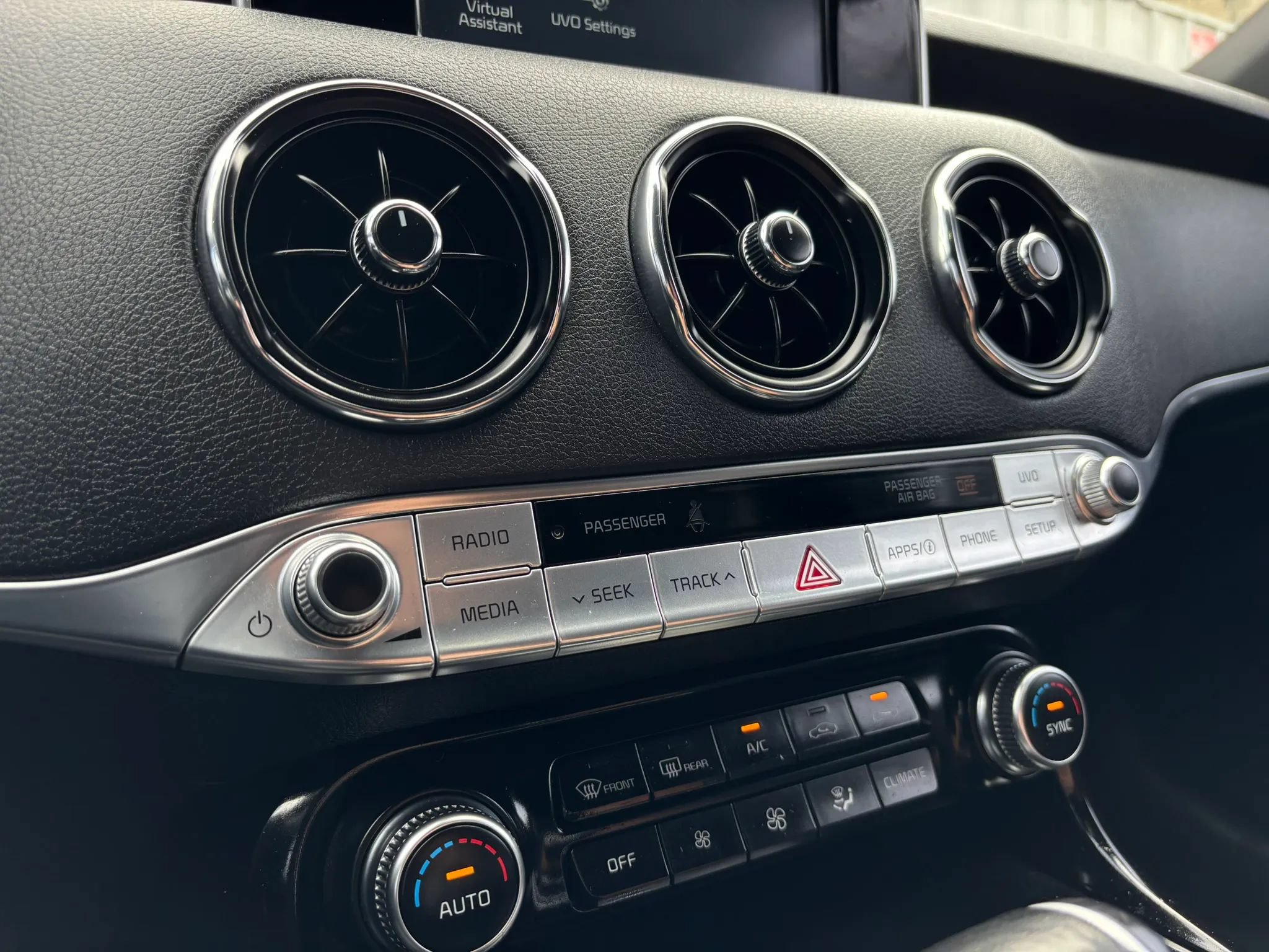 Used 2021 Kia Stinger GT-Line RWD image 35