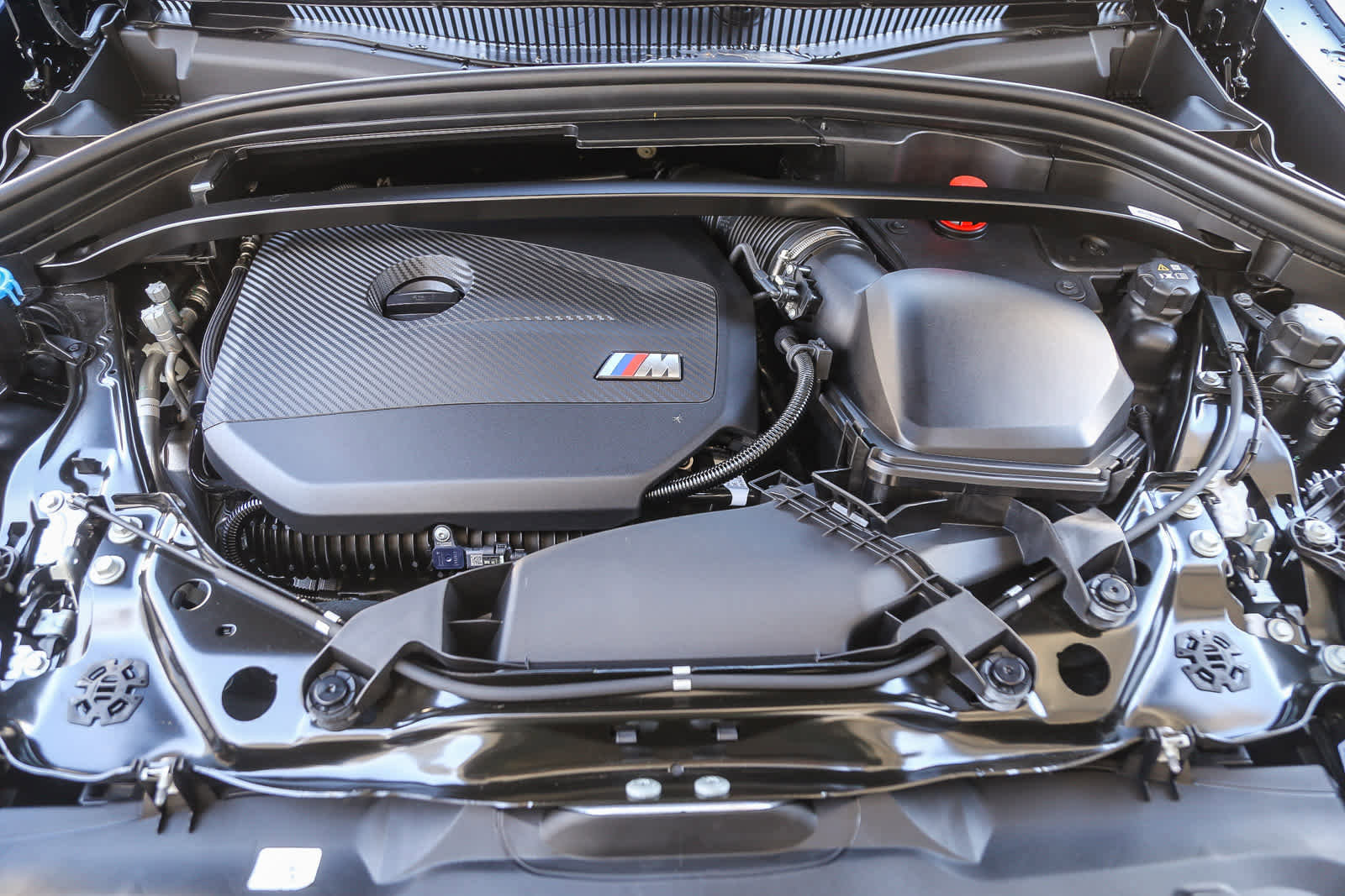 Used 2025 BMW X2 M35i w/ Premium Package image 22