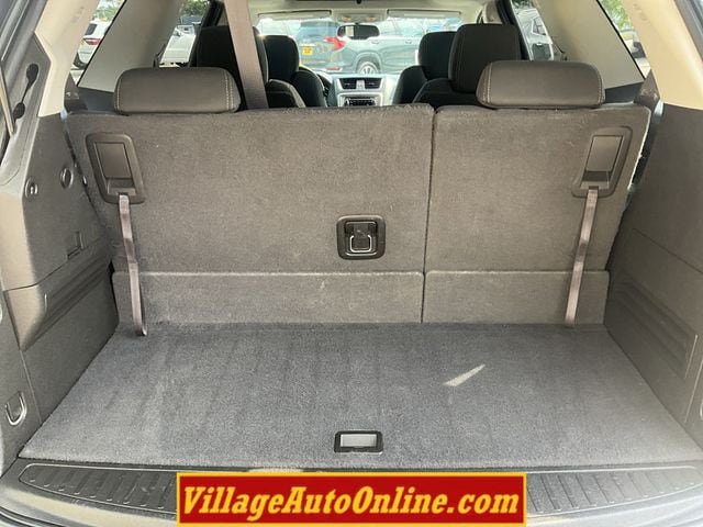 Used 2013 GMC Acadia SLE AWD/4WD image 36