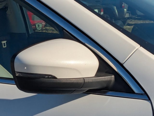 Used 2020 Ford Escape Titanium image 13