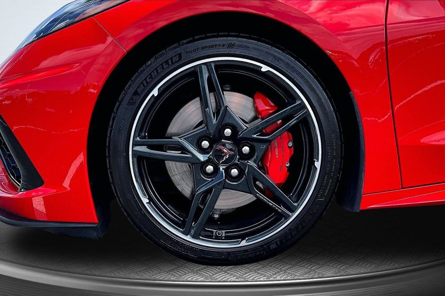 Used 2020 Chevrolet Corvette Stingray Premium Cpe w/ 3LT Preferred Equipment Group RWD image 10