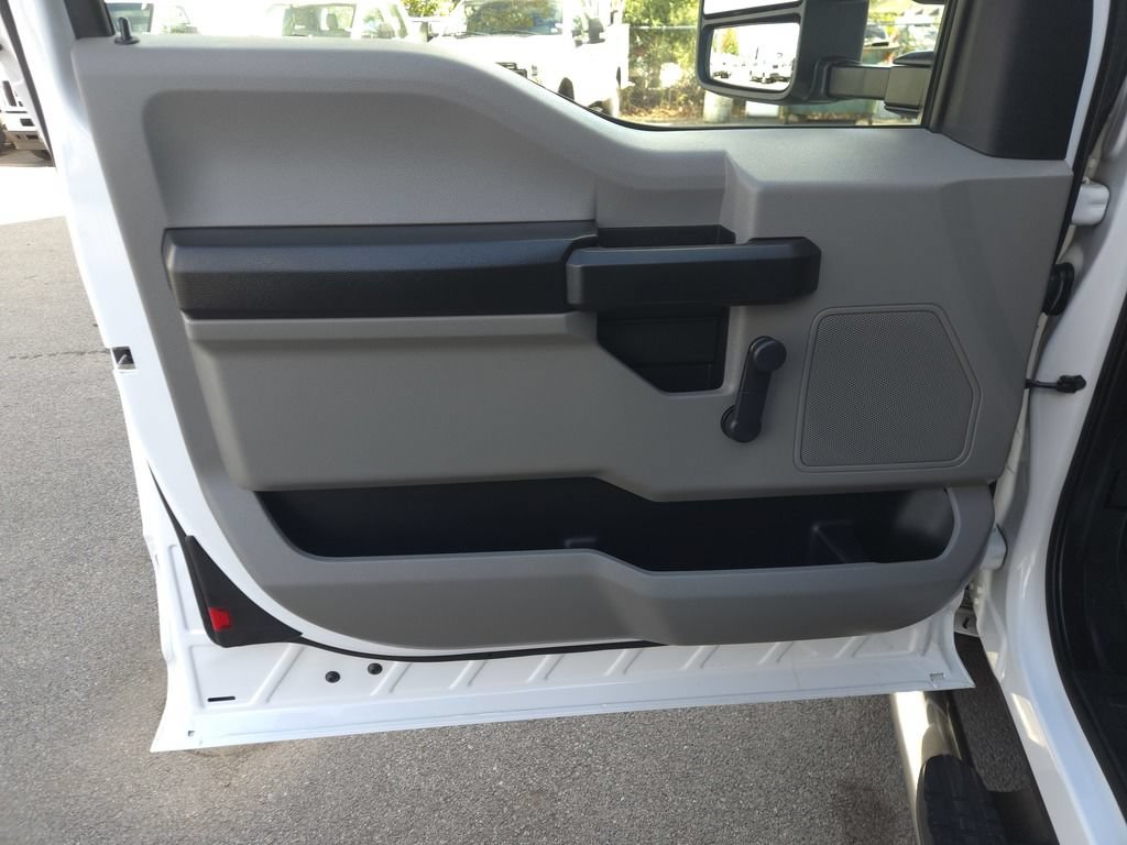 Used 2020 Ford F250 XL AWD/4WD image 11