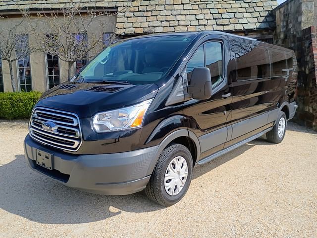 Used 2018 Ford Transit 350 XLT image 4