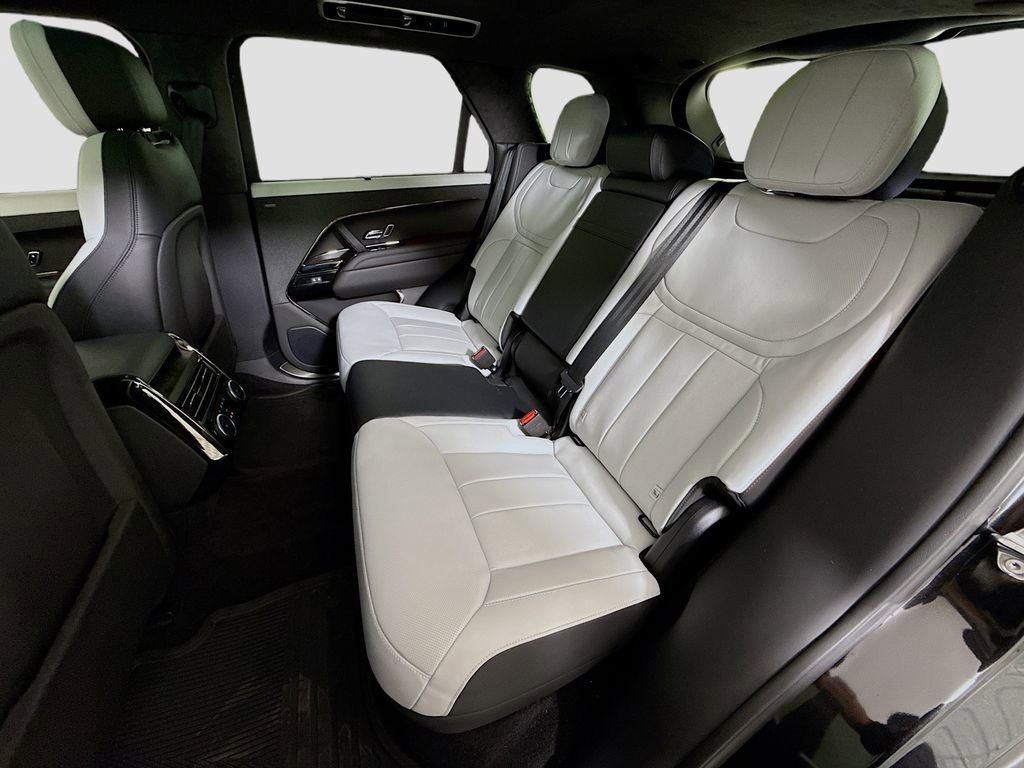 Used 2025 Land Rover Range Rover Sport Autobiography image 24