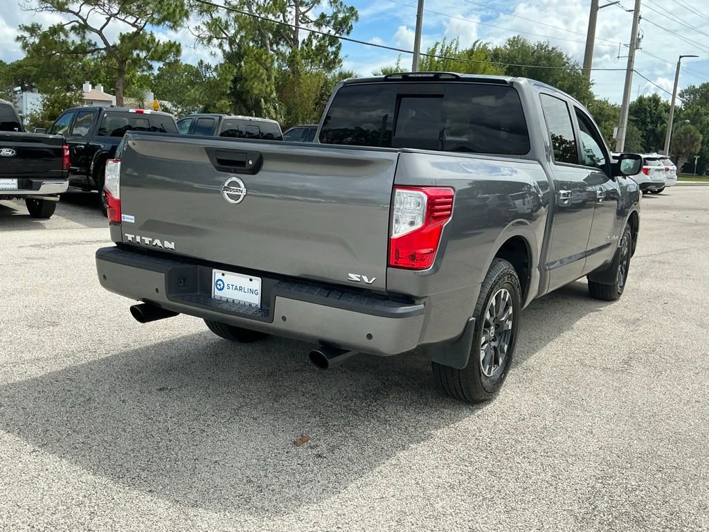 Used 2021 Nissan Titan SV w/ SV Convenience Package RWD image 9